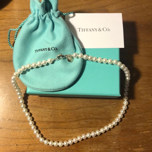 Tiffanys Ziegfeld Pearl Necklace 